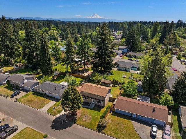 13021 SE 206th Place, Kent, WA 98031