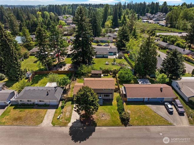 13021 SE 206th Place, Kent, WA 98031