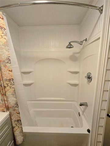 808 E Elm Street, Altus, OK 73521