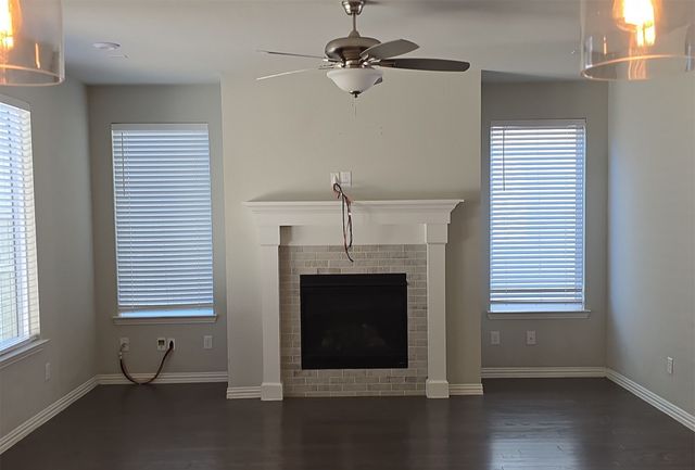 913 E Market Street, Northlake, TX 76247