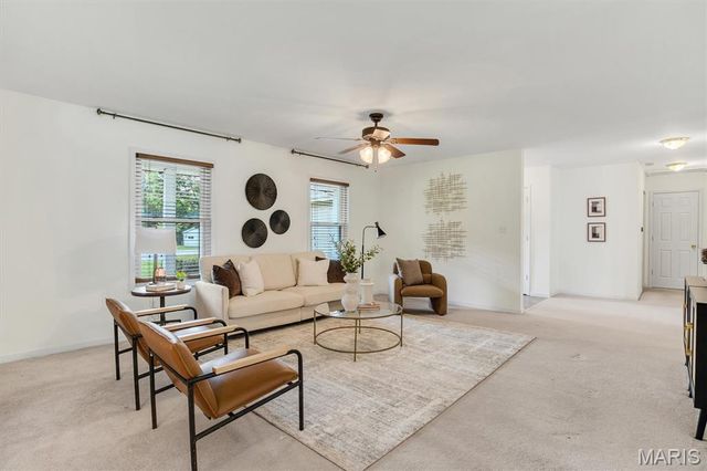 416 Richarz Drive, Fenton, MO 63026