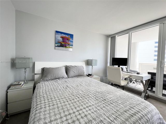 1717 N Bayshore Dr A-2044, Miami, FL 33132