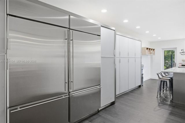 1895 NE 118th Rd, North Miami, FL 33181