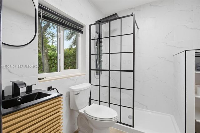 1895 NE 118th Rd, North Miami, FL 33181