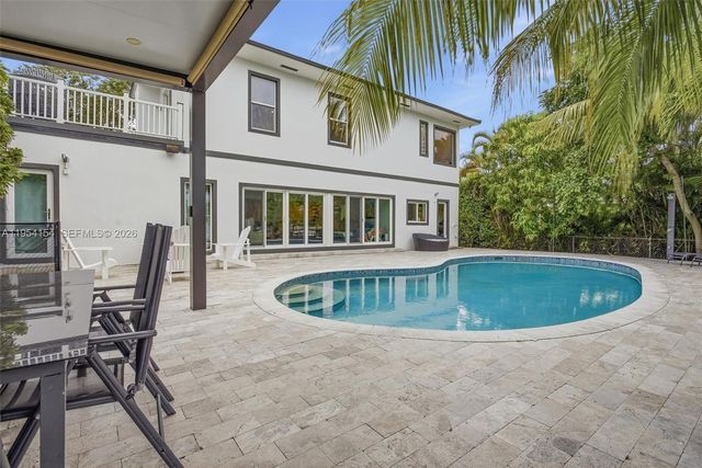 1895 NE 118th Rd, North Miami, FL 33181