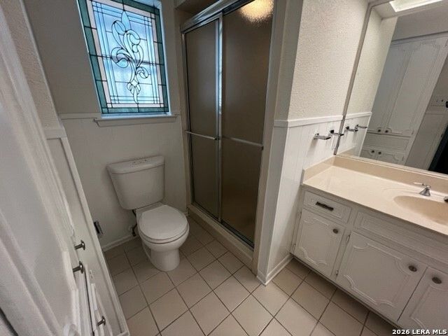 525 TIDECREST DR, Windcrest, TX 78239