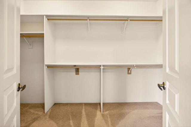 523 Strawberry Lane, Ashland, OR 97520