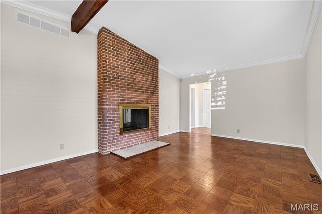 11929 Paradise Lane, Des Peres, MO 63131