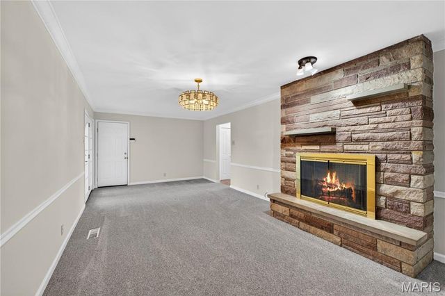 11929 Paradise Lane, Des Peres, MO 63131