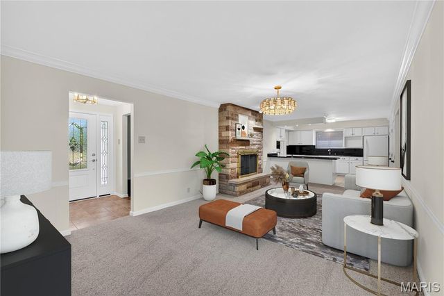 11929 Paradise Lane, Des Peres, MO 63131