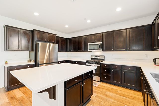 6660 E Yale Avenue, Fresno, CA 93727