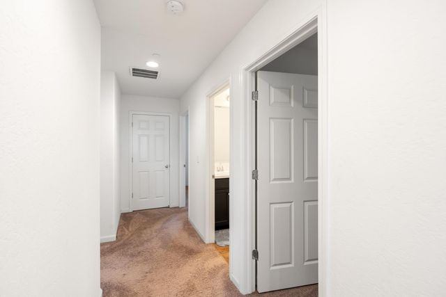 6660 E Yale Avenue, Fresno, CA 93727