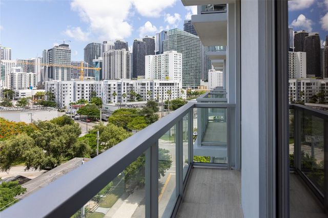 1611 SW 2 Avenue 709, Miami, FL 33129