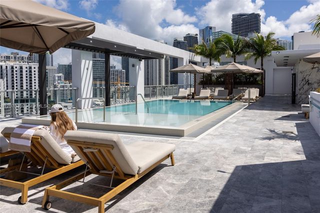 1611 SW 2 Avenue 709, Miami, FL 33129