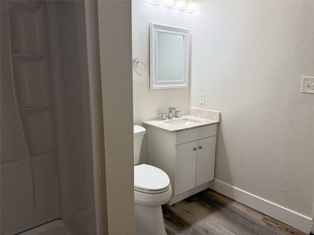101 W Fm 6, Nevada, TX 75173