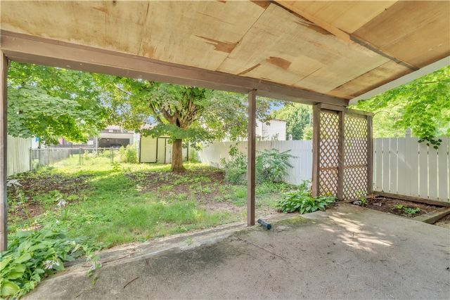 1309 3rd Ave, Beaver Falls, PA 15010