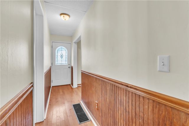 1309 3rd Ave, Beaver Falls, PA 15010