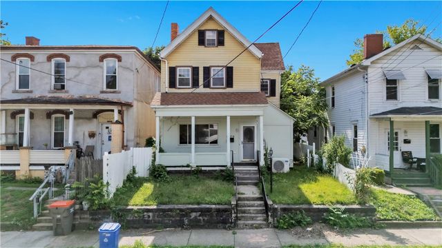 1309 3rd Ave, Beaver Falls, PA 15010