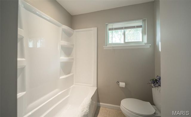 612 N Commercial Street, Crocker, MO 65452