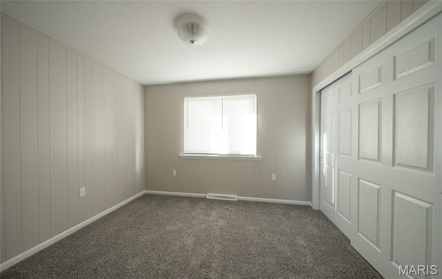 612 N Commercial Street, Crocker, MO 65452