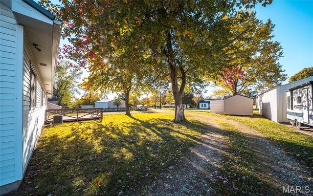 612 N Commercial Street, Crocker, MO 65452