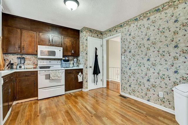 1990 Ann Lane NW, Cleveland, TN 37312