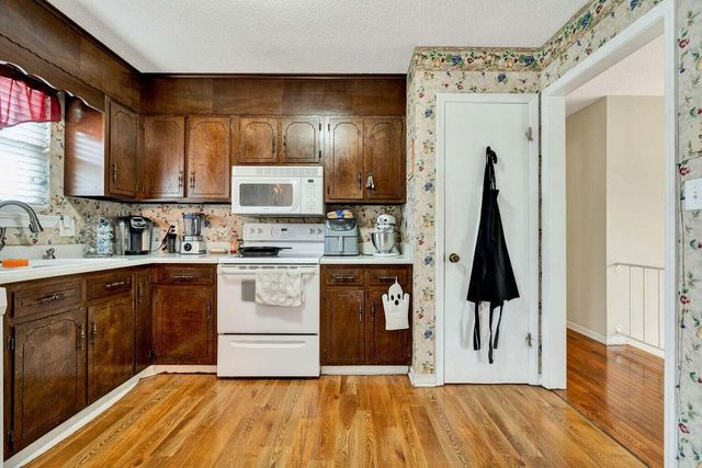 1990 Ann Lane NW, Cleveland, TN 37312