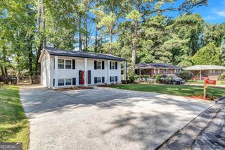 2764 Ocean Valley Drive, Atlanta, GA 30349