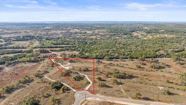 748 Whiskey Trail, Blanco, TX 78606