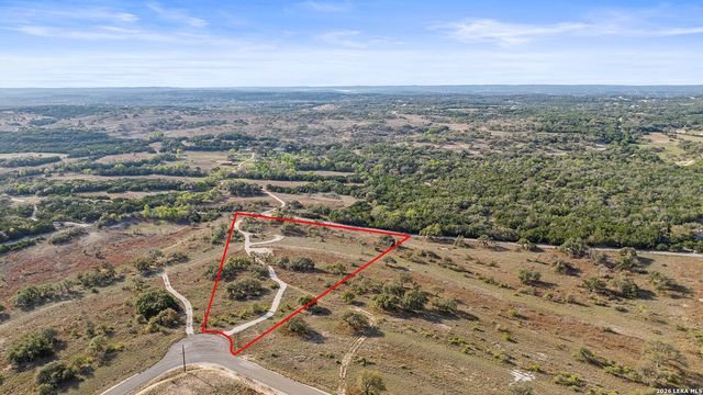 748 Whiskey Trail, Blanco, TX 78606