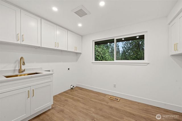 24227 100th Avenue SE, Kent, WA 98030