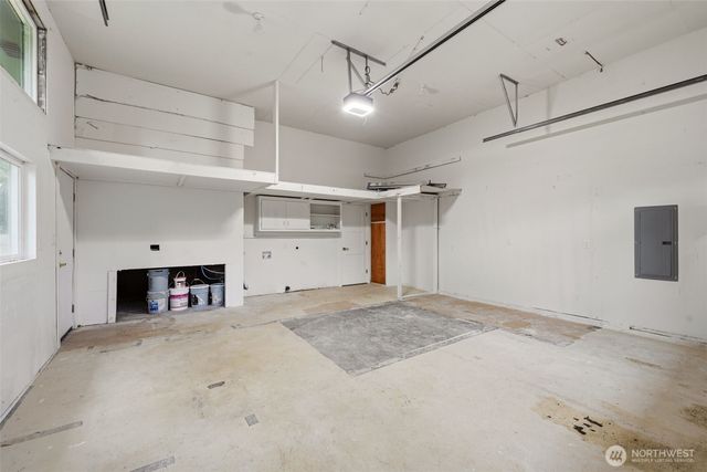 24227 100th Avenue SE, Kent, WA 98030