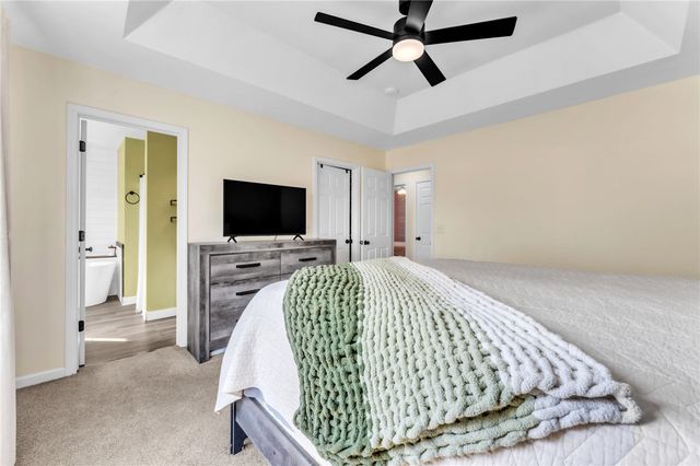 102 Lochenshire Place, Belton, SC 29627