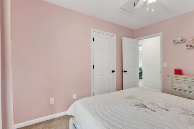 102 Lochenshire Place, Belton, SC 29627