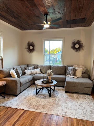 2109 Gentry Street, Houston, TX 77009