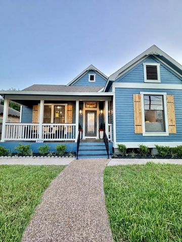 2109 Gentry Street, Houston, TX 77009