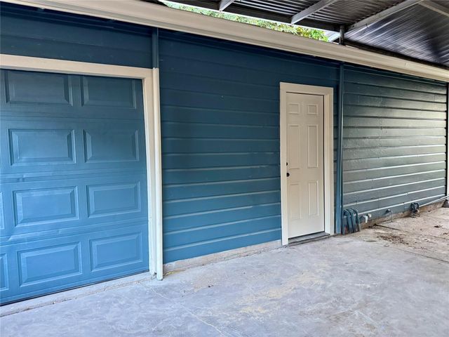 2109 Gentry Street, Houston, TX 77009