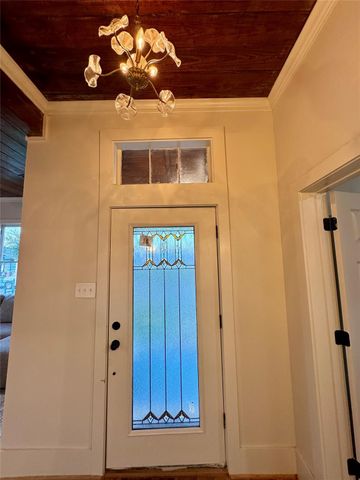 2109 Gentry Street, Houston, TX 77009