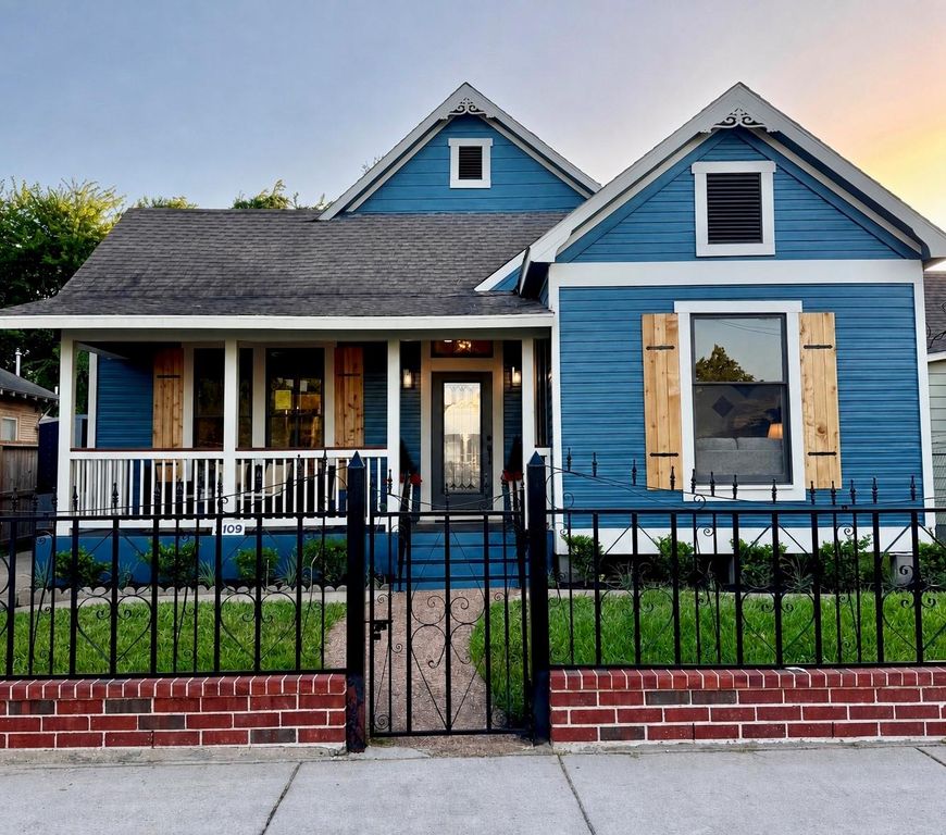 2109 Gentry Street, Houston, TX 77009