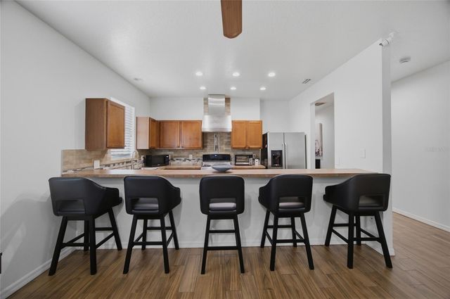 8205 N 12TH STREET, Tampa, FL 33604