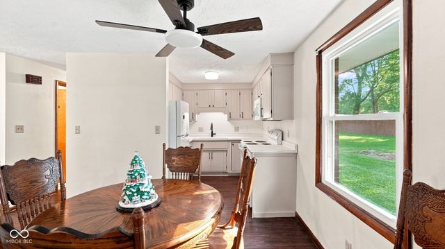 2407 Rita Court, Anderson, IN 46012