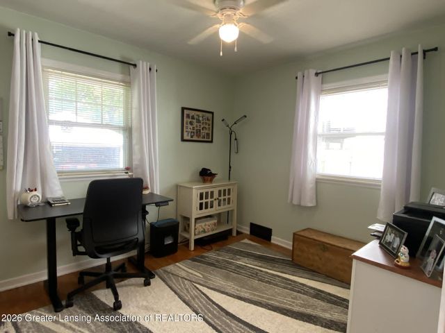 1824 S Rundle Avenue, Lansing, MI 48910