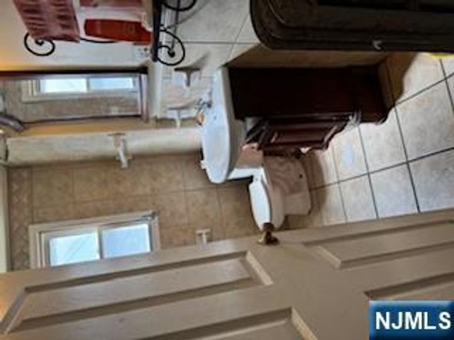 184 Isabella Avenue, Irvington, NJ 07111