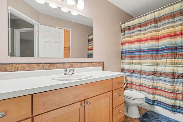 3921 S Sheridan Drive, Muskegon, MI 49444