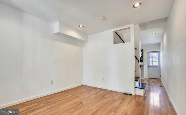 3422 ROLAND AVE, Baltimore, MD 21211