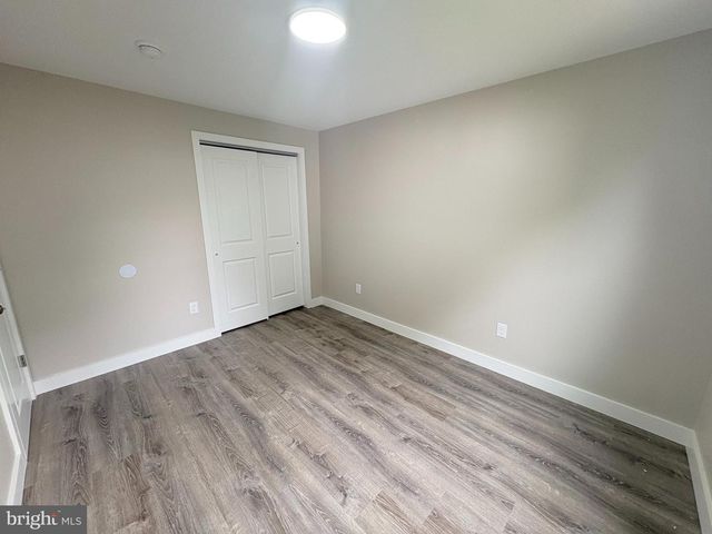 825 W 3RD ST, Florence, NJ 08518