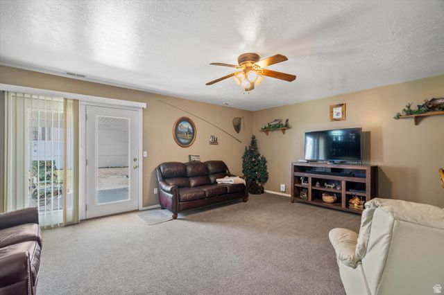 3307 W 4975 S, Roy, UT 84067