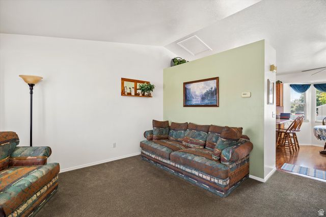 3307 W 4975 S, Roy, UT 84067