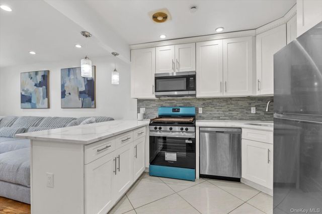 14734 224th Street, Jamaica, NY 11413