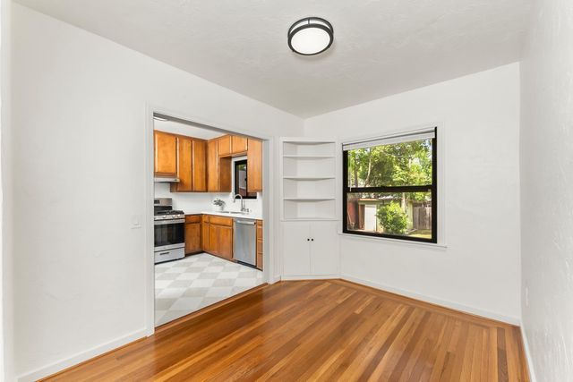 121 Carmel Ave, Roseville, CA 95678